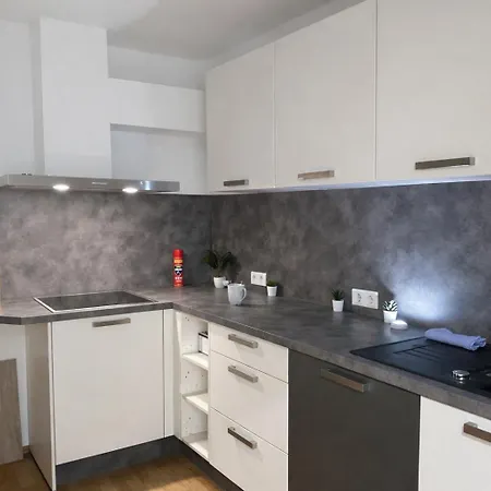 Appartement Katies Ii Near Regensburg - Balcony, Bbq, Nintendo Switch & Parking *